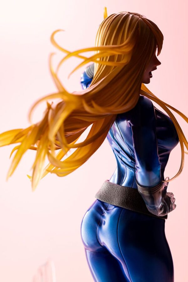 Invisible Woman 15