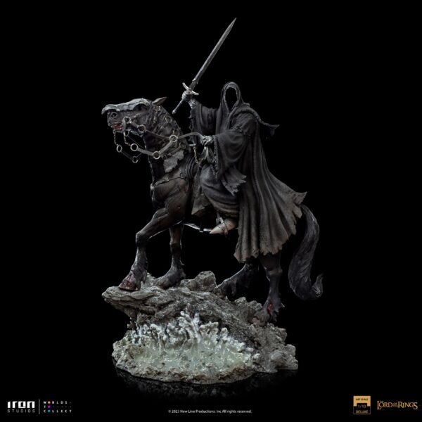 hr isLord Of The Rings Deluxe Art Scale Statue 110 Nazgul on Horse 42 cm a