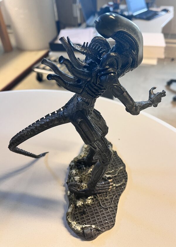 Aliens Big Chap 2 5 scaled