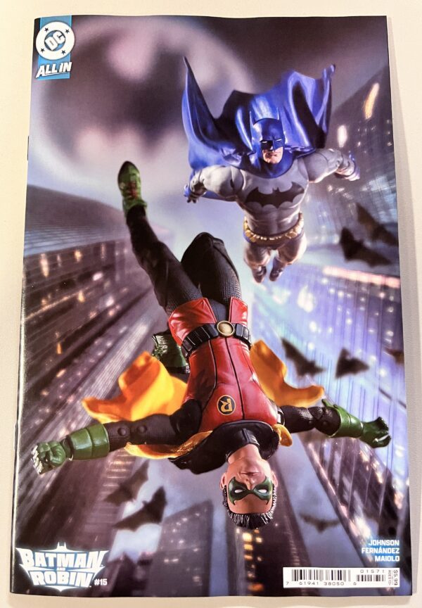 Batman and Robin 15 McFarlane Toys variant scaled