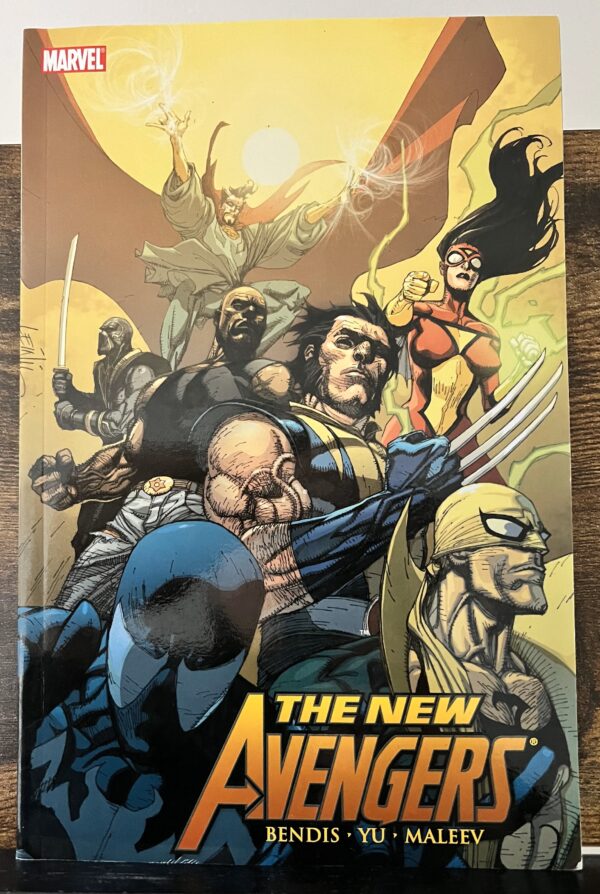 New Avengers vol. 6 Revolution TPB (Marvel Comics)