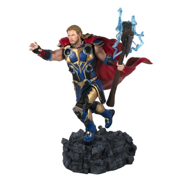 Thor statue: Love and Thunder Gallery Deluxe PVC Statue Thor 23 cm