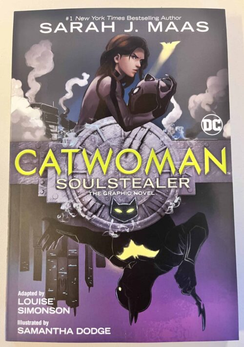 Catwoman: Soulstealer - The Graphic Novel by Sarah J. Maas