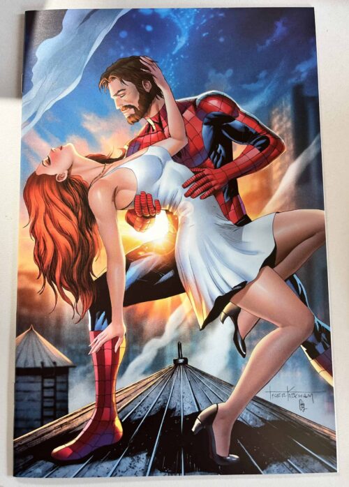 Ultimate Spider-man # 7 Tyler Kirkham Virgin Variant
