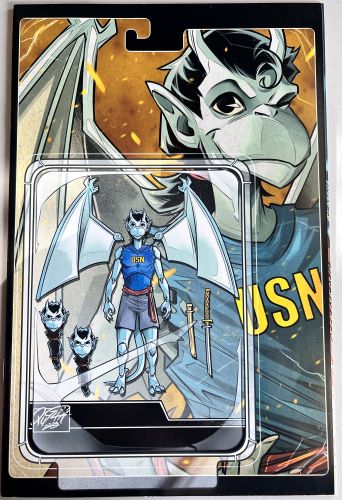 Gargoyles #11 Action Figure Virgin Variant (Dynamite Comics)
