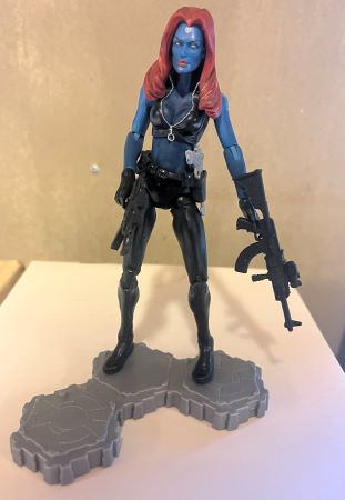 Marvel Legends Mystique Hasbro 2012