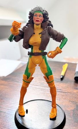 Marvel Legends Rogue Toy Biz Action Figure 2003