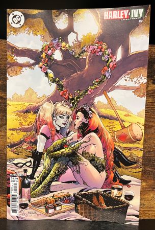 Harley & Ivy Life & Crimes #2 Mahmud Asrar Card Stock Variant (DC Comics)