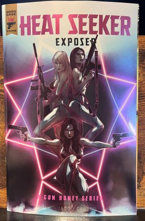 Heat Seeker Exposed #4 cover L Ace Continuado Foil variant (Titan Comics)