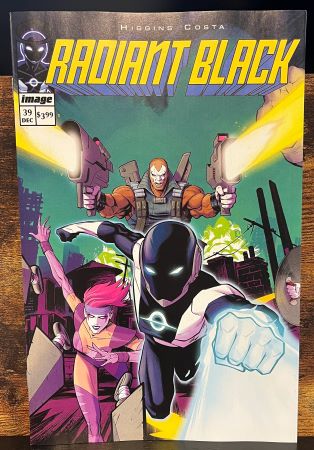 Radiant Black #39 cover D Youngblood Team-up variant (Image Comics)